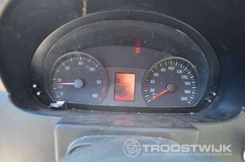 VOLKSWAGEN Crafter Kasten 30 kurz L1H1-2.5TDI Kastenwagen Verkaufsauktionen - Photo 6